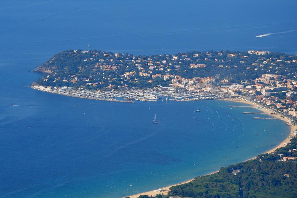 Domaine Du Mas De Peyres Apartment Cavalaire-sur-Mer Exterior photo